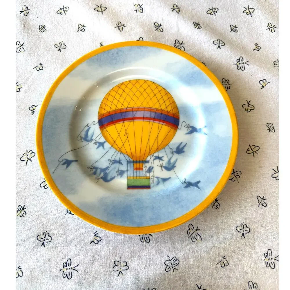 Williams Sonoma Hot Air Balloon Montgolfière Salad Plates x4 wall decor
